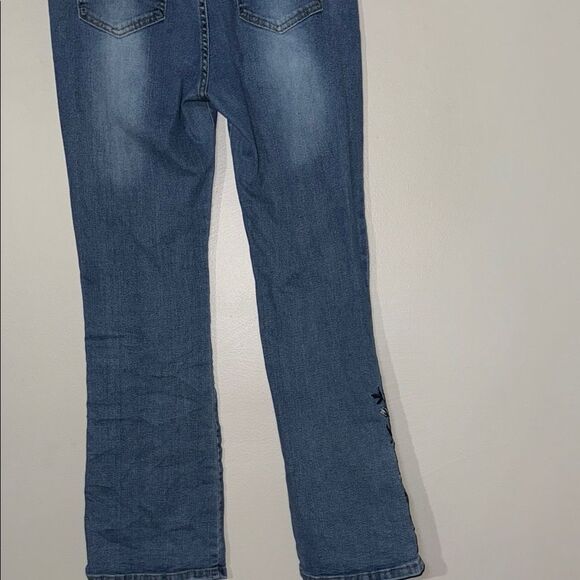 Blue Flare & Wide Leg Jeans with Floral Details - Picture 12 of 14